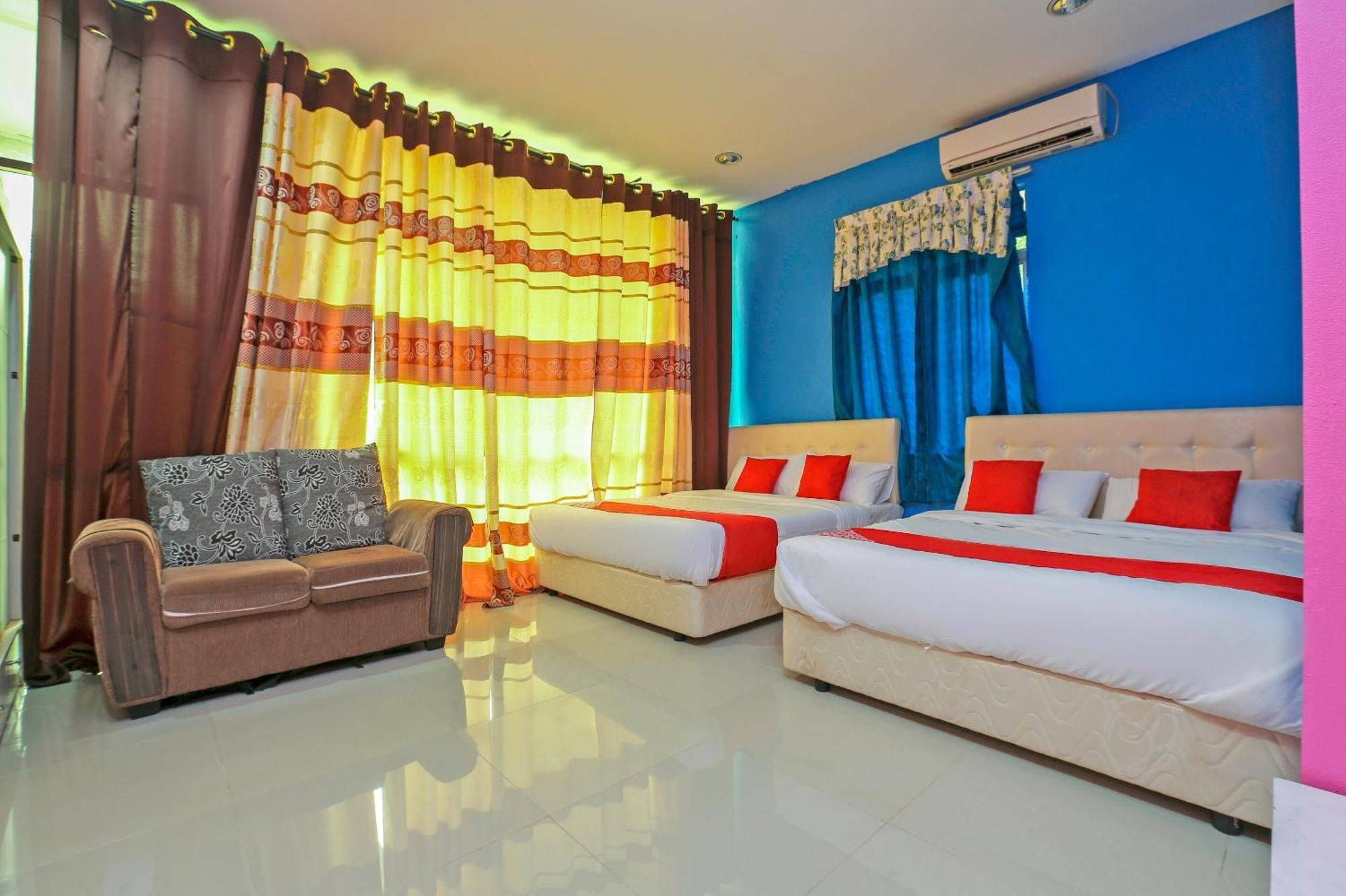 Oyo 89933 Nun Hotel Jeli Экстерьер фото